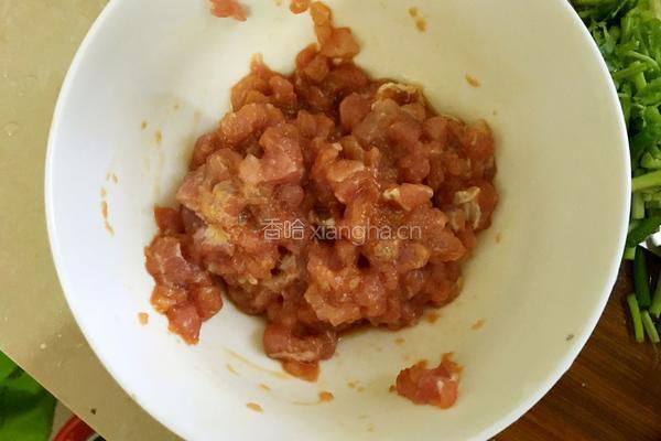 毛豆炒肉的做法图解3