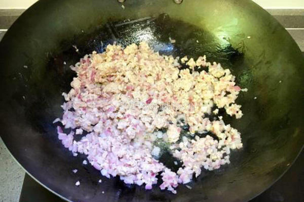 肉酱意大利面的做法图解4