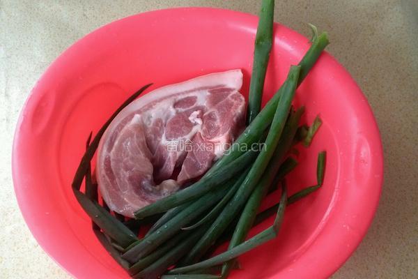 家常回锅肉的做法图解1