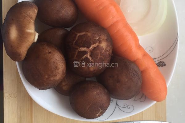 素馅儿干豆腐卷的做法图解1