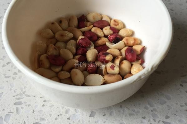 凉拌花生米菠菜的做法图解5