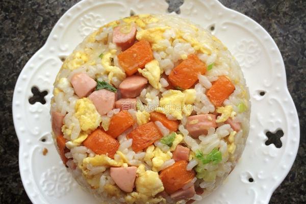 香肠胡萝卜蛋炒饭的做法图解12
