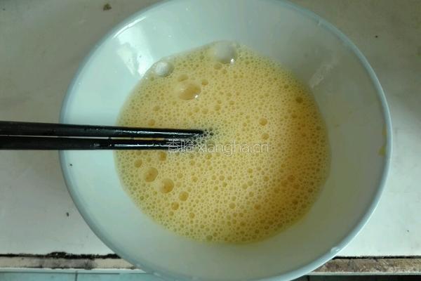 蒸鸡蛋糕的做法图解2