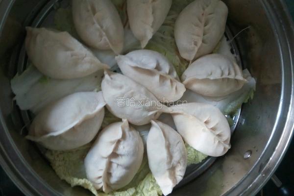 白菜肉馅蒸饺子的做法图解6