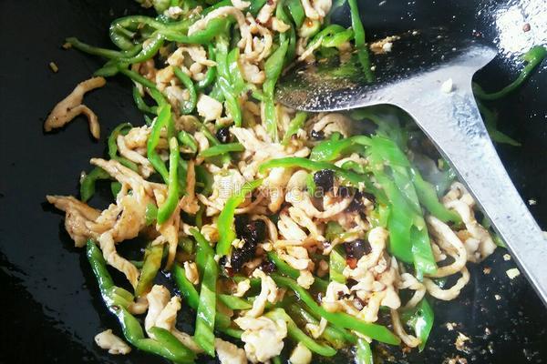 豆豉辣椒炒肉的做法图解9