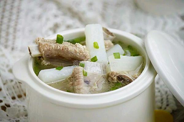 白萝卜排骨汤的做法图解11