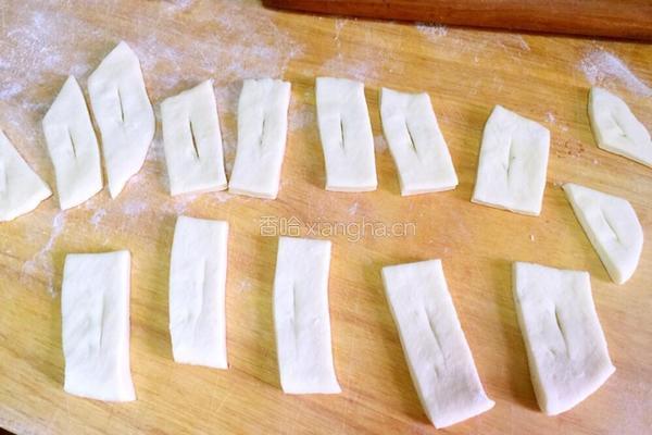 油炸猫耳朵,麻花的做法图解10
