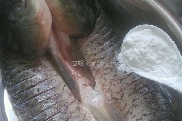 香辣煎烤鱼的做法图解2