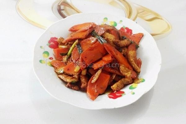 红萝卜炒肉的做法图解8