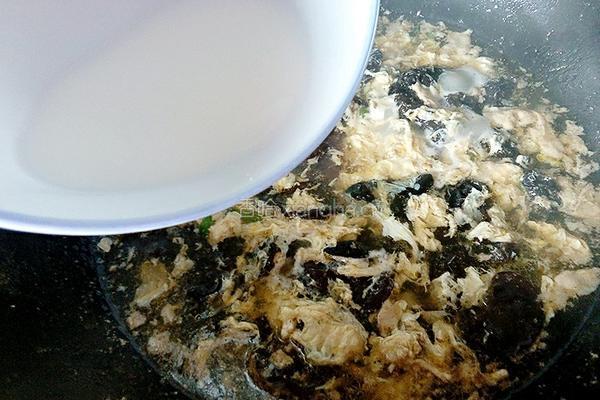 木耳鸡蛋汤的做法图解12