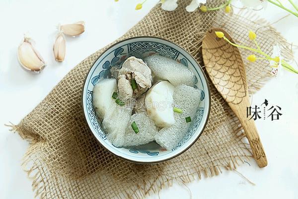 竹荪排骨汤的做法图解8