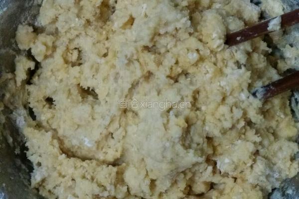 槐花菜饼子的做法图解2