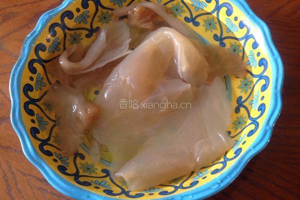 凉拌海蜇皮的做法图解1