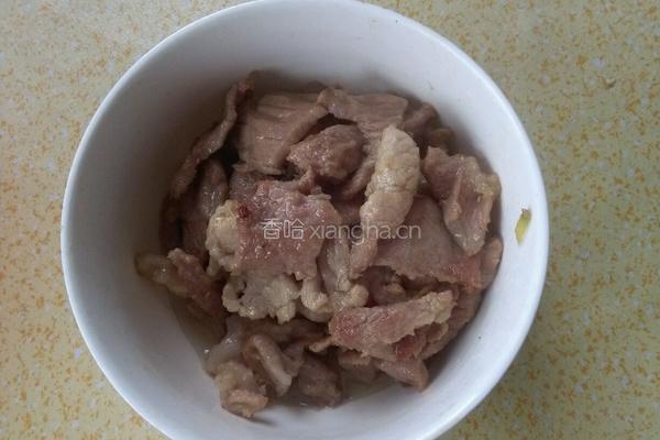 尖椒炒肉的做法图解4