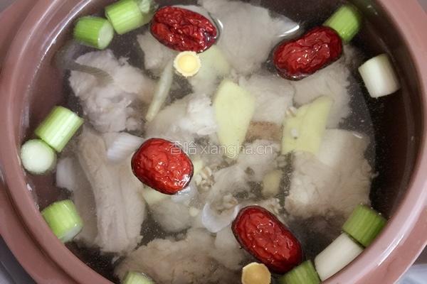 铁棍山药炖排骨的做法图解3