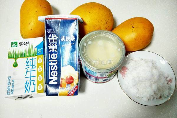奶油芒果雪糕的做法图解1