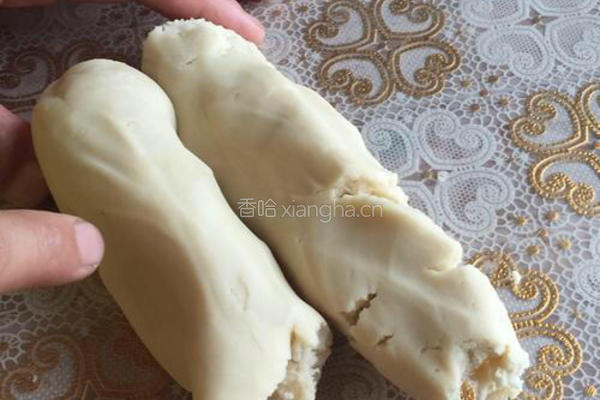 花朵.豆沙杏仁酥饼的做法图解1