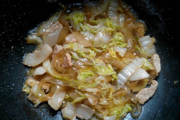 猪肉白菜炖粉条的做法图解10