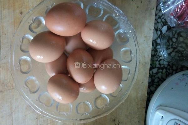 啤酒卤蛋的做法图解1