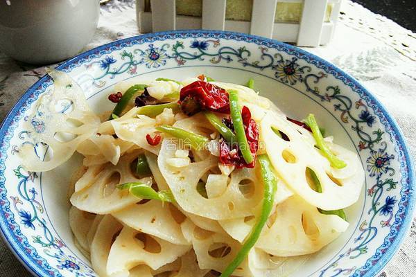 醋溜藕片的做法图解4