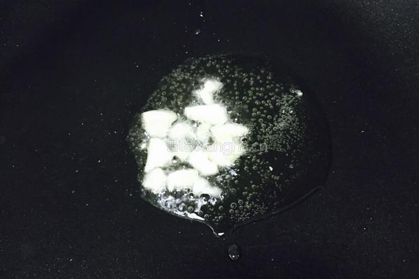 杏鲍菇扣西兰花的做法图解8