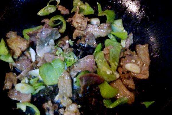 青椒土豆炒肉片的做法图解3