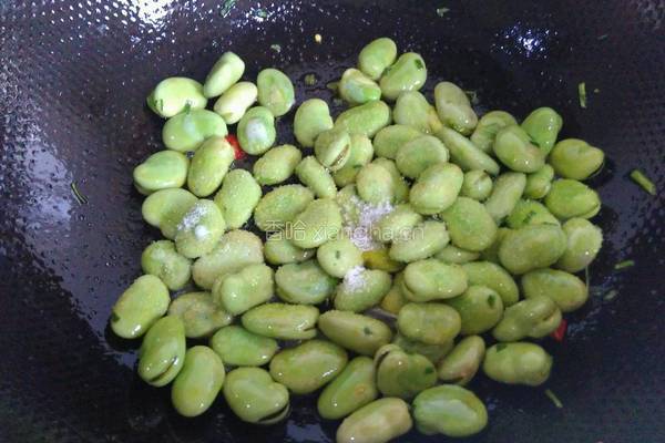 葱香蚕豆的做法图解5