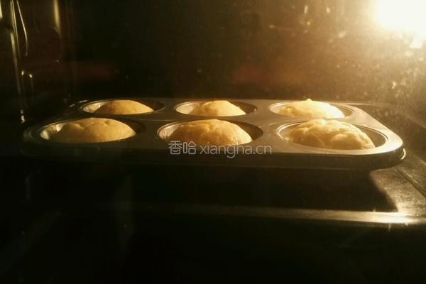 香草牛奶麦芬的做法图解7