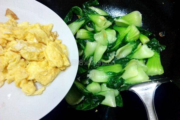 油菜炒鸡蛋的做法图解6