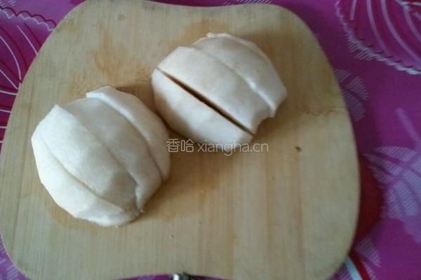 红酒浸雪梨的做法图解2
