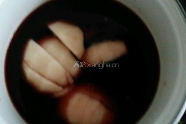红酒浸雪梨的做法图解3