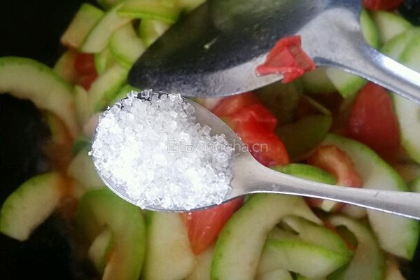 西红柿炒西葫芦片的做法图解6