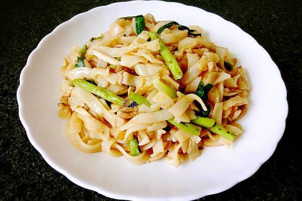 炒沙河粉的做法图解3