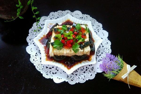 松花蛋拌豆腐的做法图解10