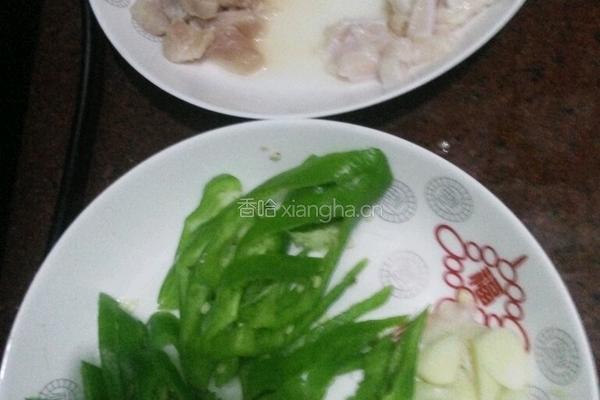 青椒肉片的做法图解2