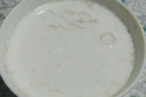 鸡蛋小麻花的做法图解3