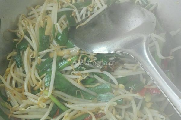 韭菜炒豆芽～家常菜的做法图解6