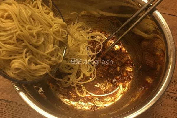 拌冷面的做法图解6