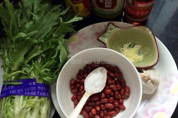 老醋花生拌苦菊的做法图解1