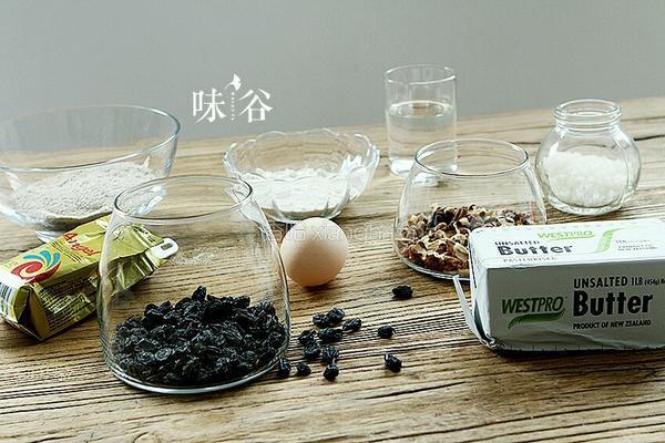 家庭面包的做法图解1