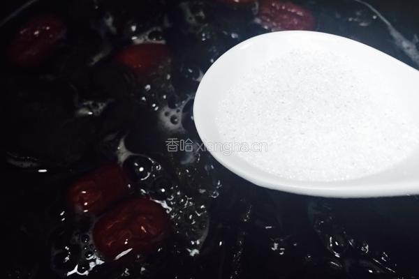 黑木耳红枣汤的做法图解5