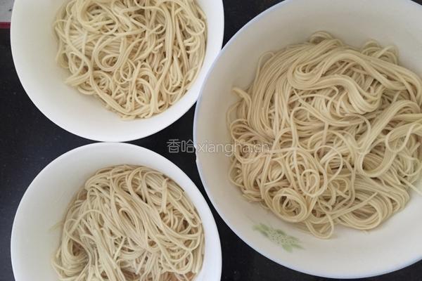 酸辣面的做法图解10