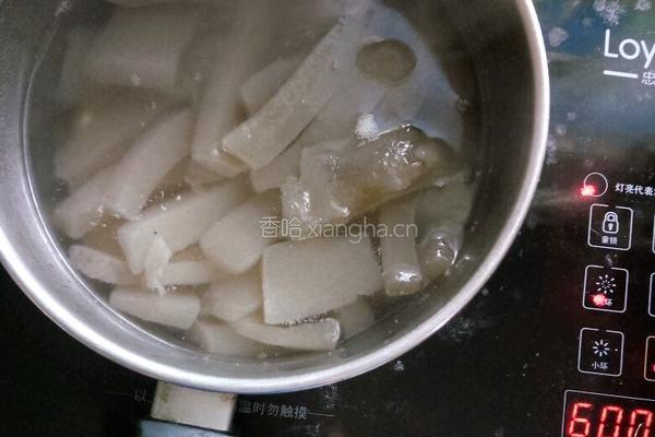 口味魔芋豆腐的做法图解2