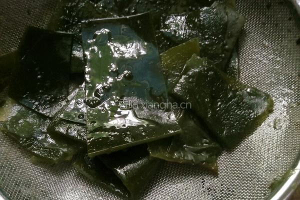 口味魔芋豆腐的做法图解4