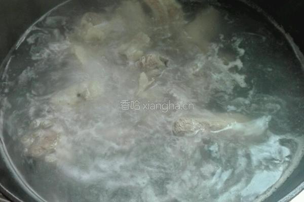 手撕排骨的做法图解1