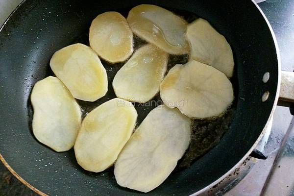 煎土豆片的做法图解5