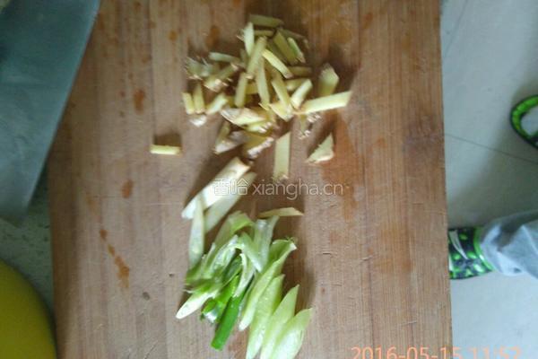 小炒土豆片的做法图解2