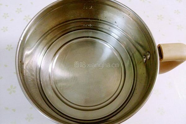 红枣桂圆鹌鹑蛋的做法图解3