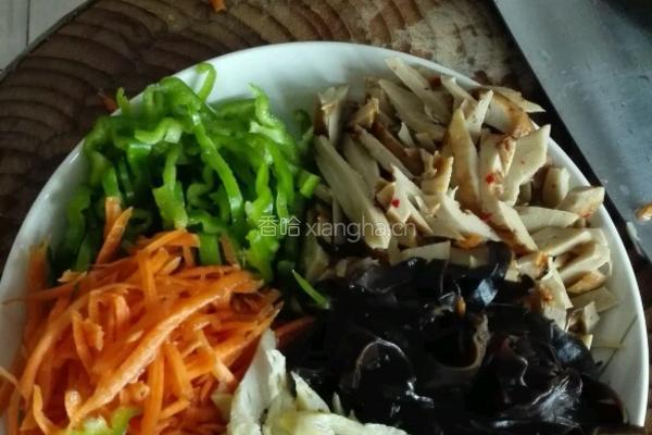 素鱼香肉丝的做法图解5