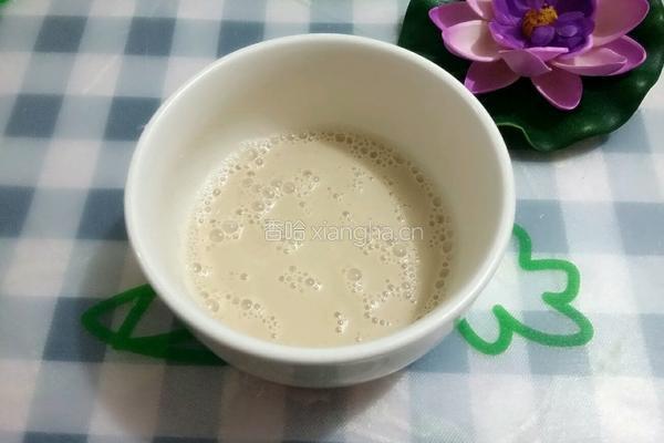 家常菜肉包子的做法图解2